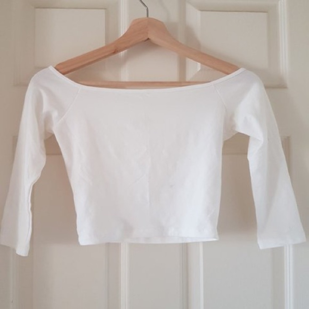 White off the shoulder croptop